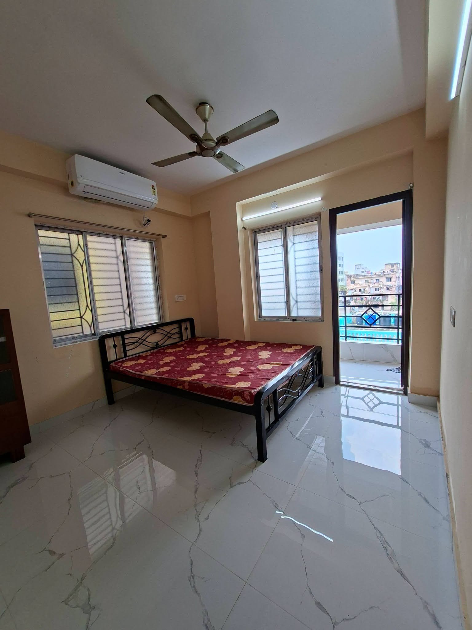Property_001E458AD587