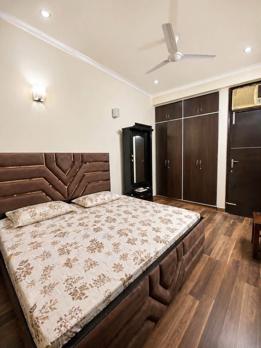 3 BHK Apartment for rent in Sector 46, Gurgaon – photo 2