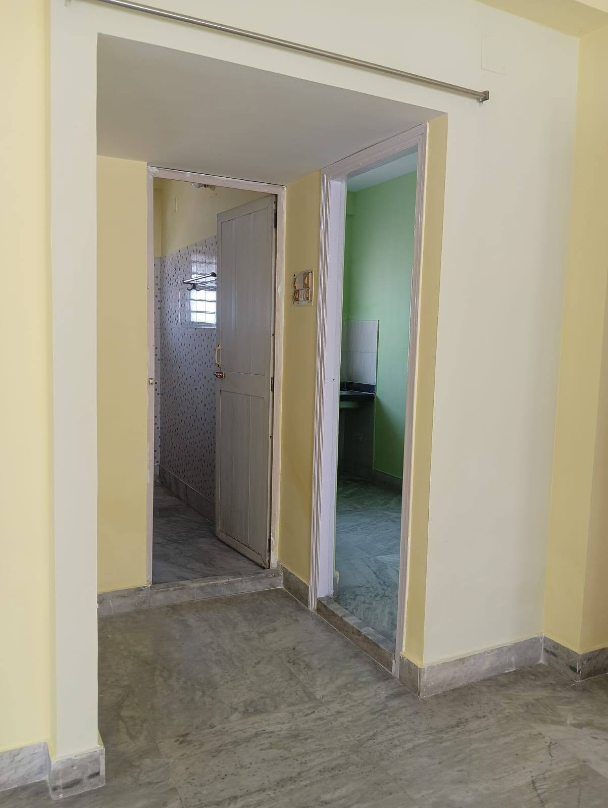 2 BHK Independent House/Villa for rent in Ajoynagar, Kolkata – photo 2