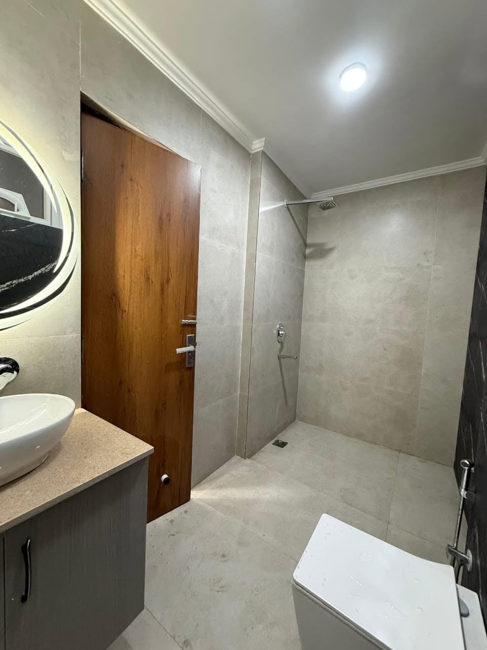 1 RK Independent House/Villa for rent in Sant Nagar, Delhi – photo 2
