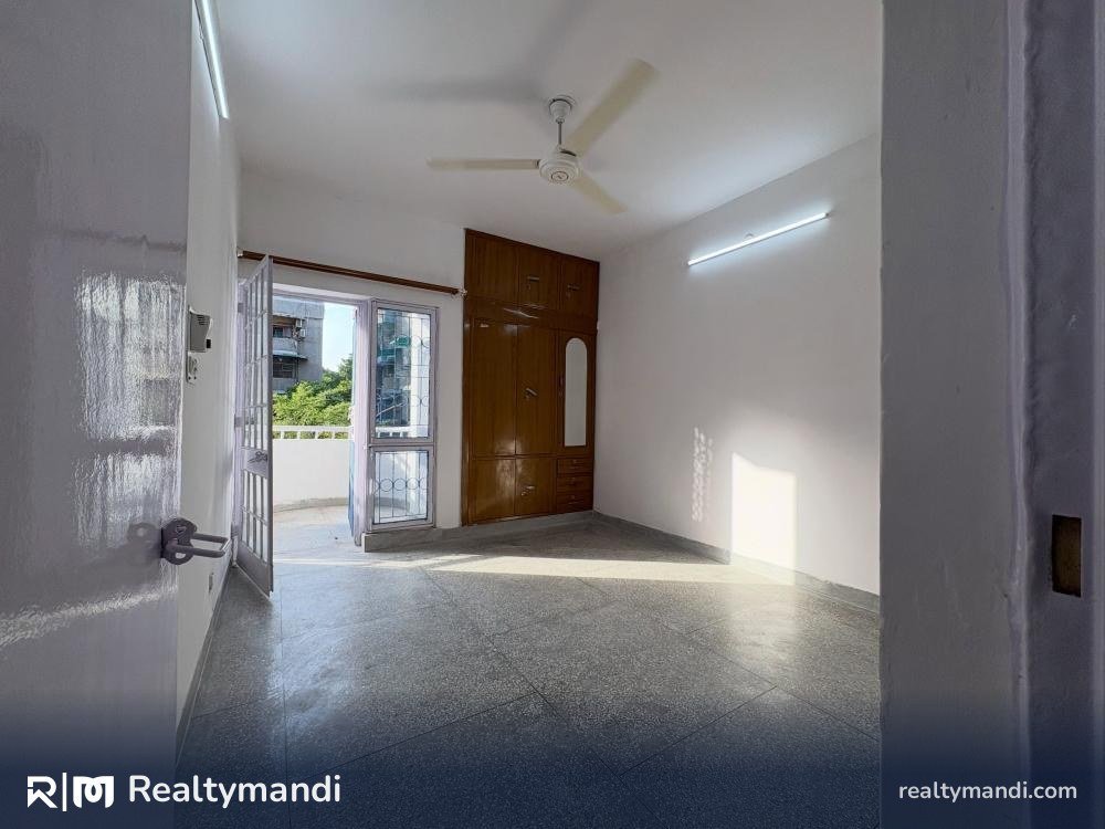 3 BHK Apartment for sale in Dwarka, Delhi – photo 1