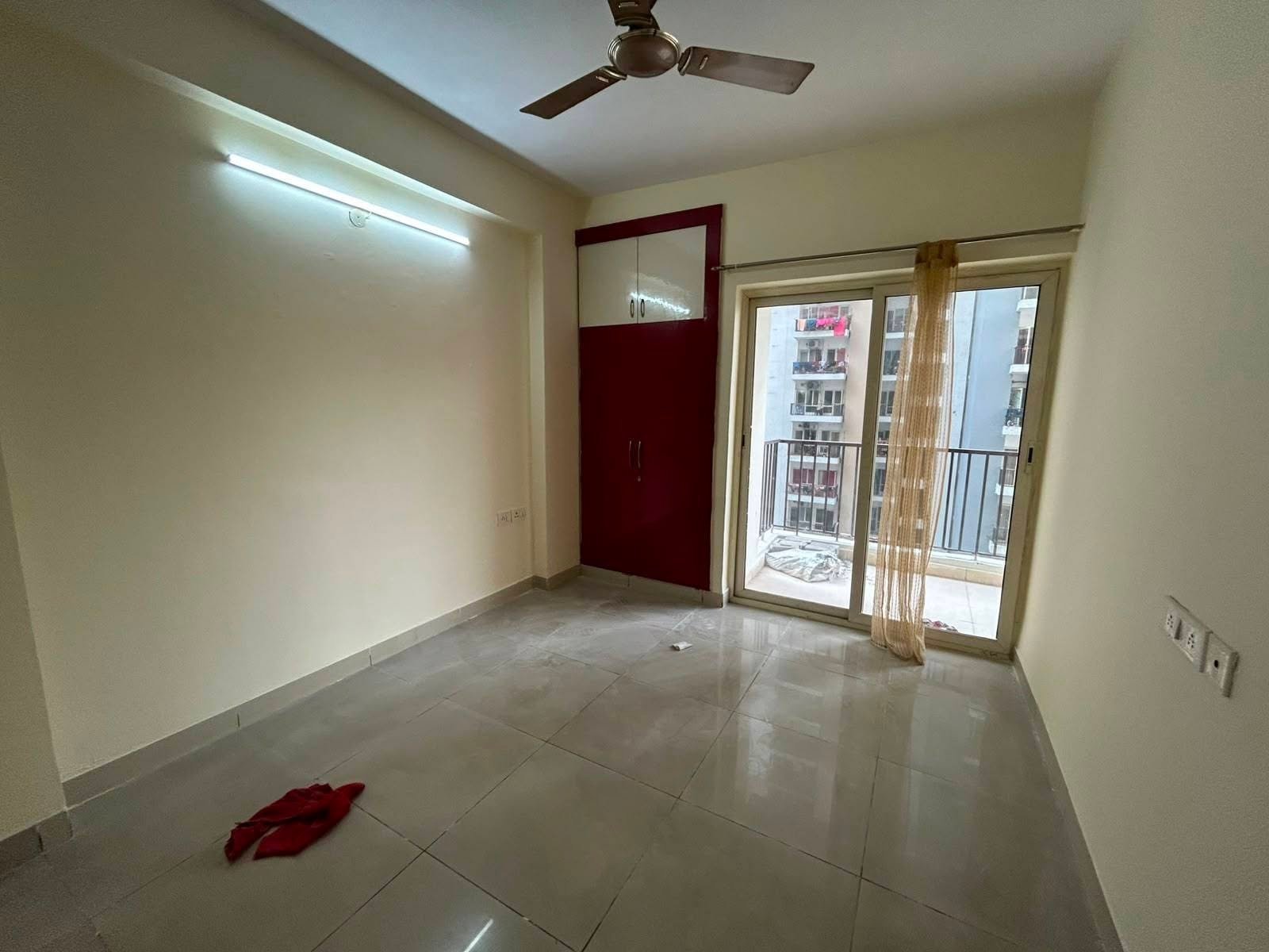 Property_BA8137543EF3