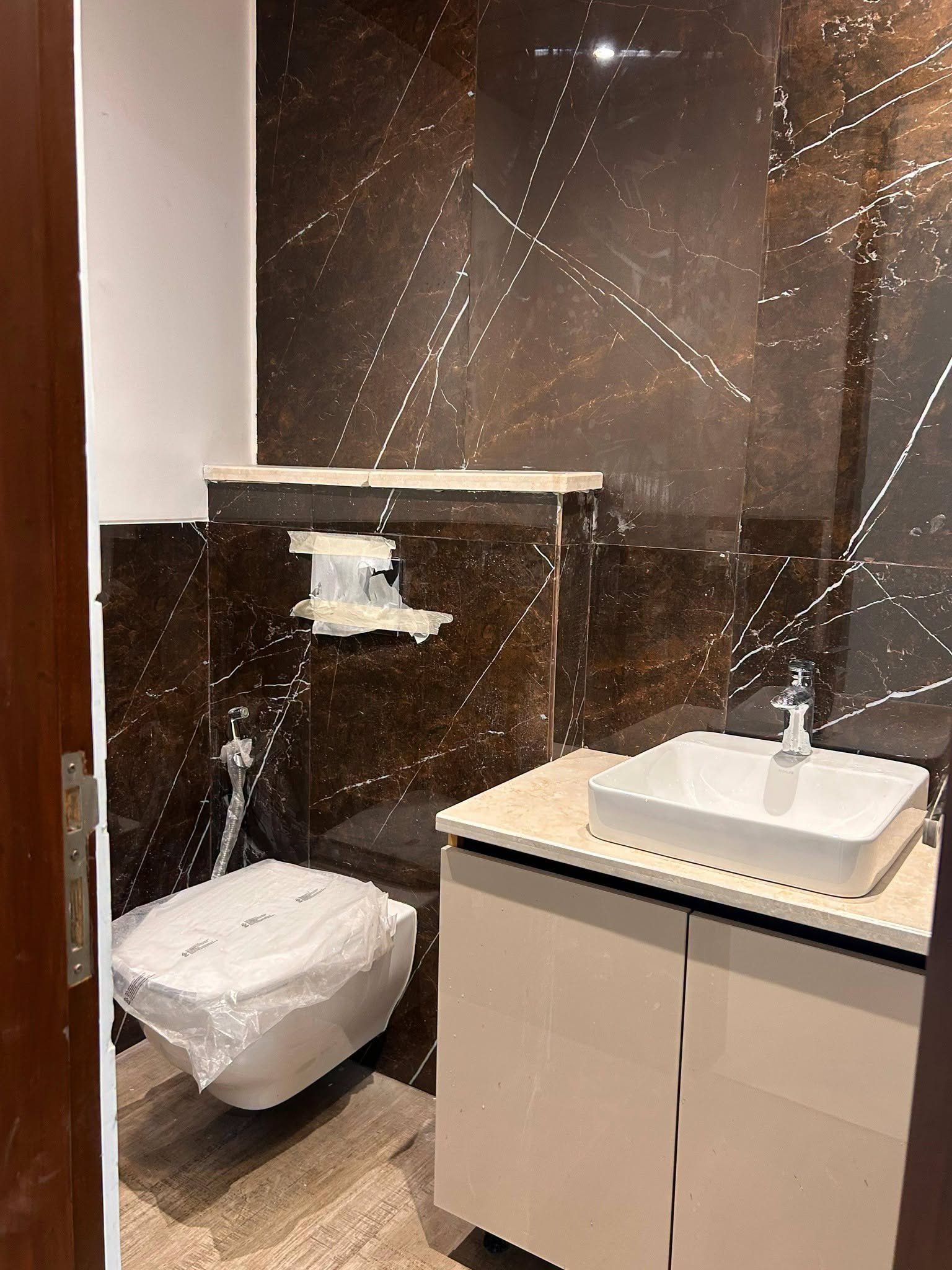 3 BHK Apartment for rent in Sector 52, Gurgaon – photo 3