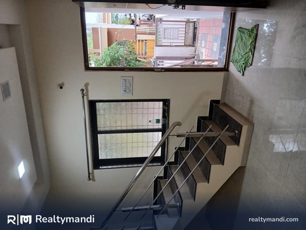 1 BHK Independent House/Villa for sale in Cottage corner, Ahmednagar – photo 2