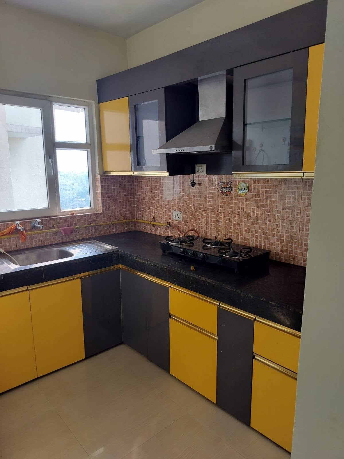 2 BHK Apartment for rent in Gomti Nagar, Lucknow – photo 3