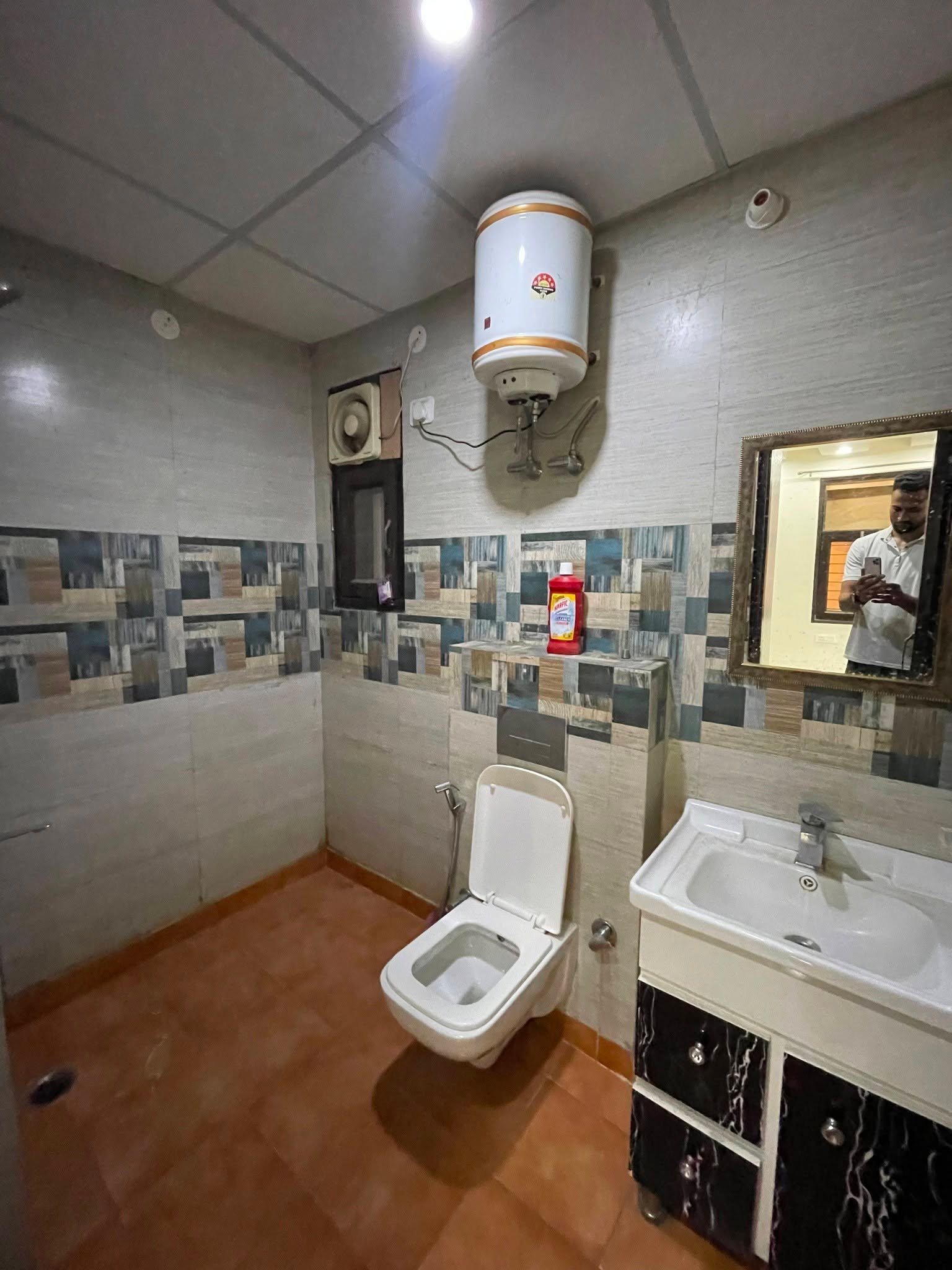 Property_E1664F67E174