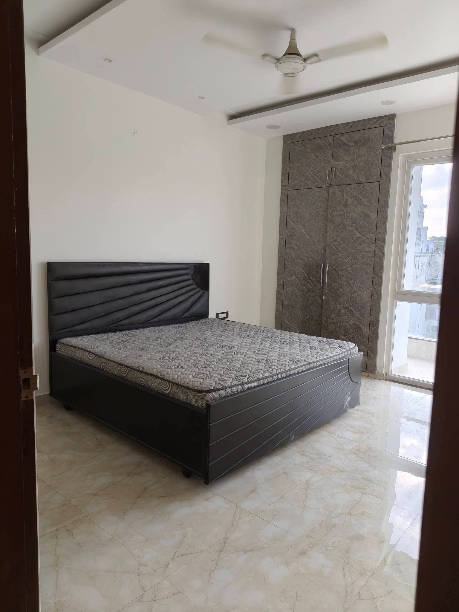 Property_EF5860C139CA