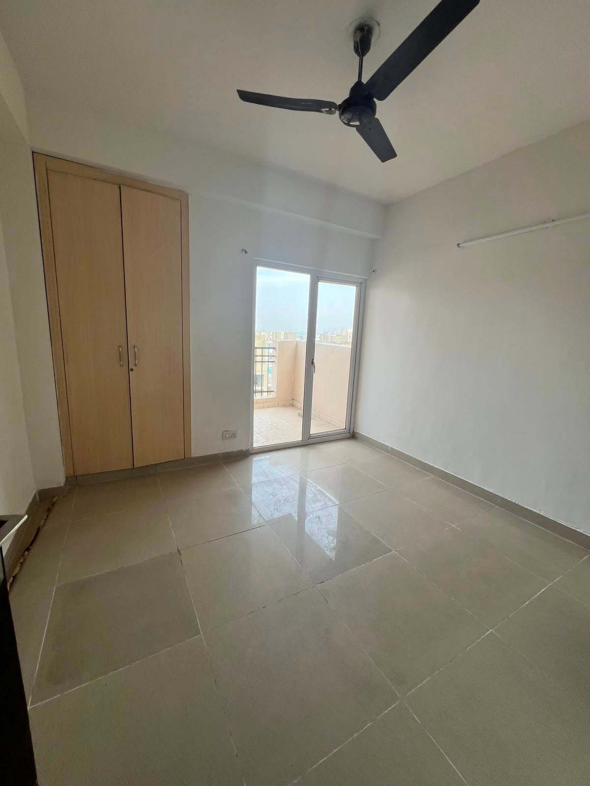 Property_F904EB5D03DE