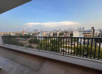Property_C935529A9060