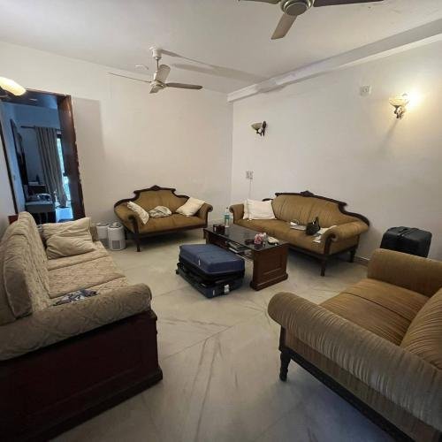 Property_04BEBEF455F8
